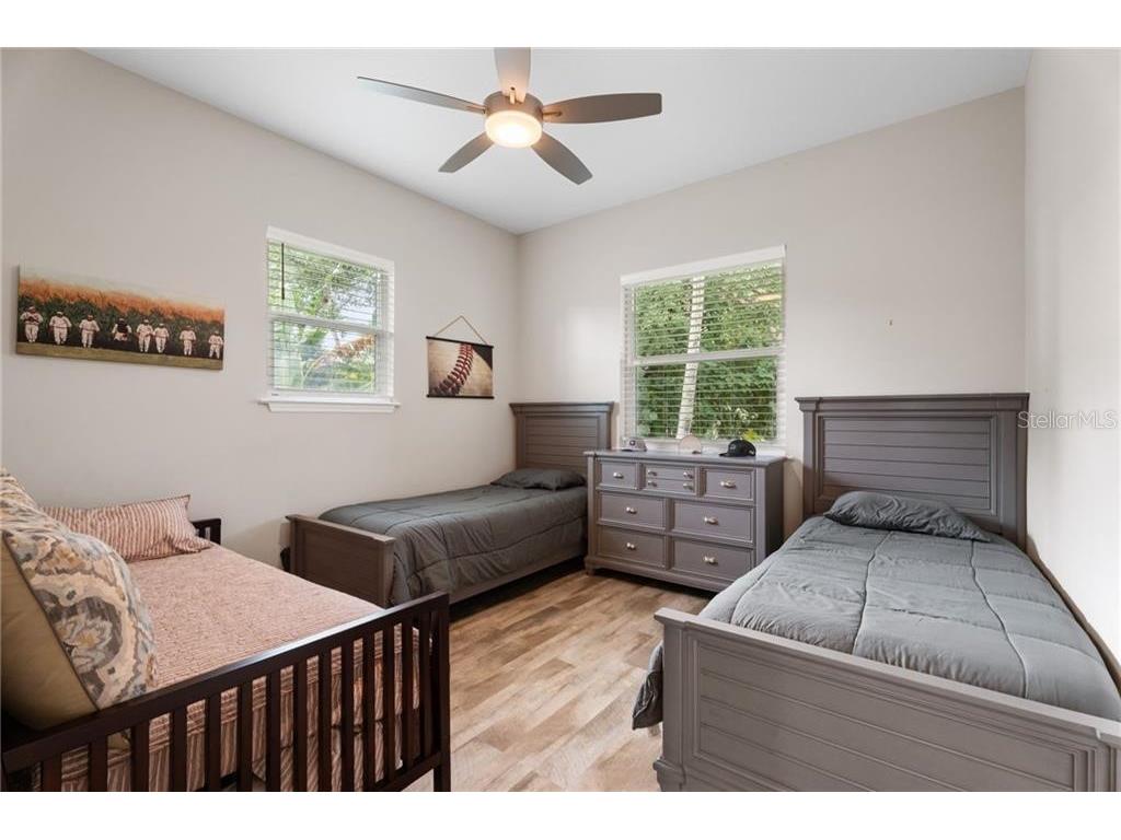 395 Live Oak Drive Vero Beach FL 32963 T3548262 image30