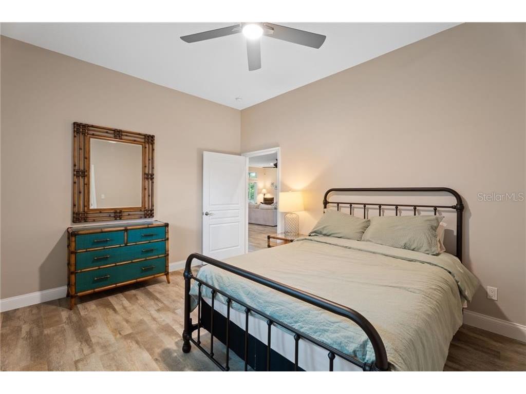 395 Live Oak Drive Vero Beach FL 32963 T3548262 image31