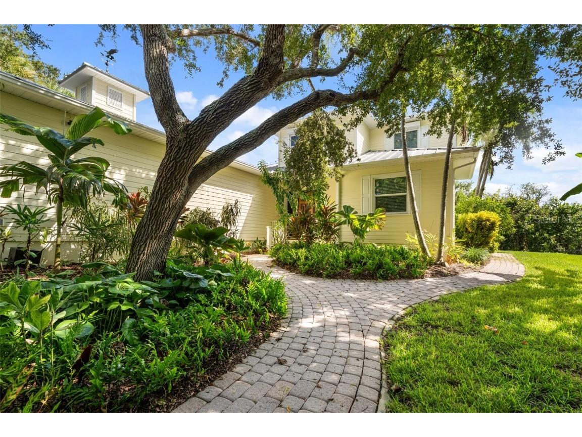 395 Live Oak Drive Vero Beach FL 32963 T3548262 image41