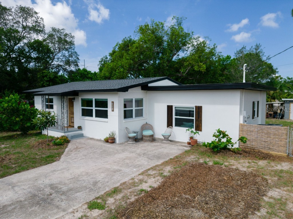395 N Walton Avenue Tarpon Springs FL 34689 T3456975 image1