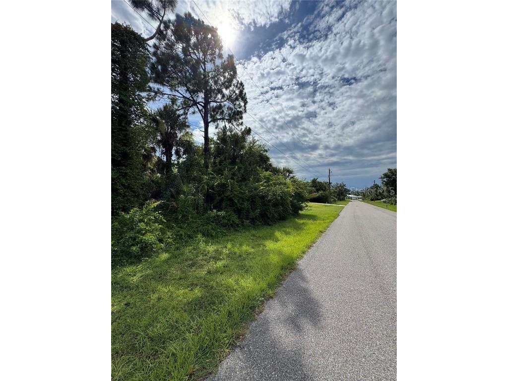 395 Ramblewood Street Port Charlotte FL 33953 N6139841 image2