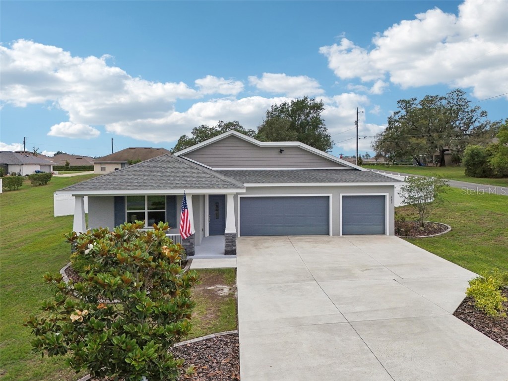 395 S Dixie Drive Howey In The Hills FL 34737 G5096515 image1