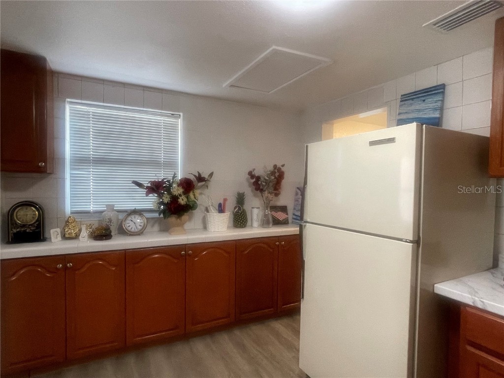 3950 45th Avenue N Saint Petersburg FL 33714 TB8444769 image20