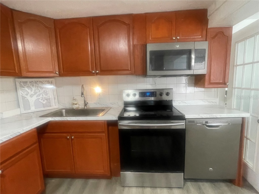 3950 45th Avenue N Saint Petersburg FL 33714 TB8444769 image21