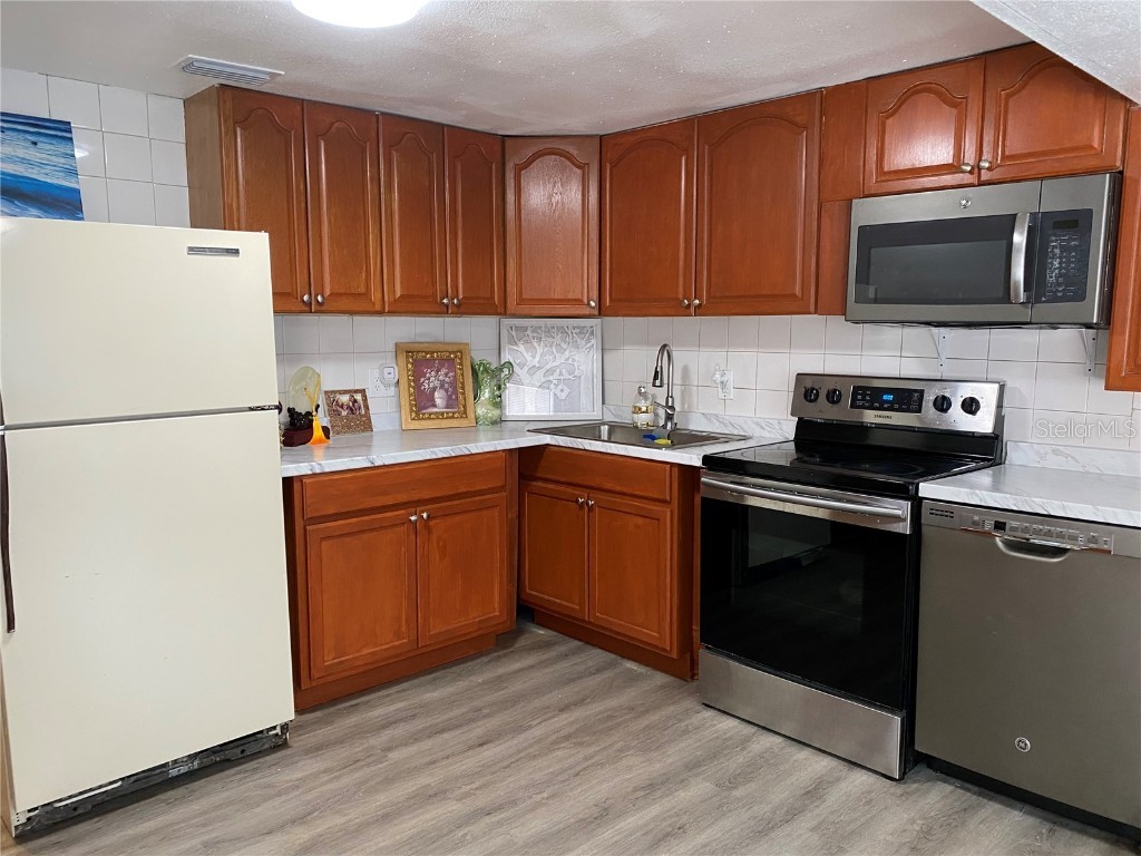 3950 45th Avenue N Saint Petersburg FL 33714 TB8444769 image26