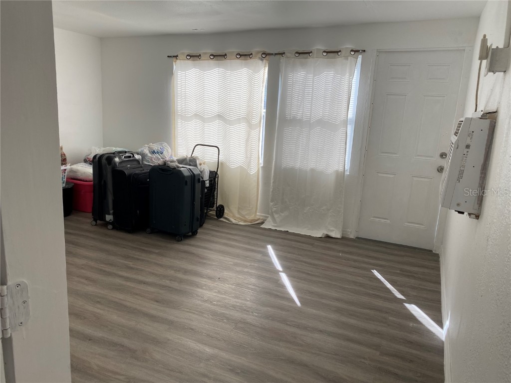 3950 45th Avenue N Saint Petersburg FL 33714 TB8444769 image43