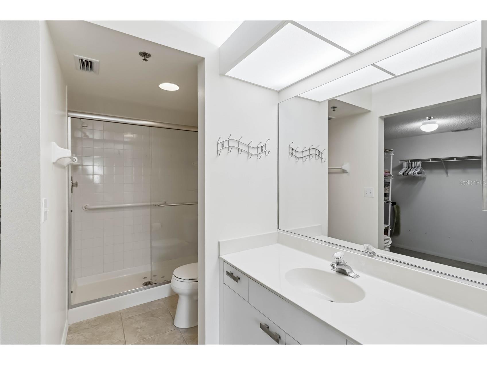 3950 Ironwood Circle #205 Bradenton FL 34209 A4690276 image17