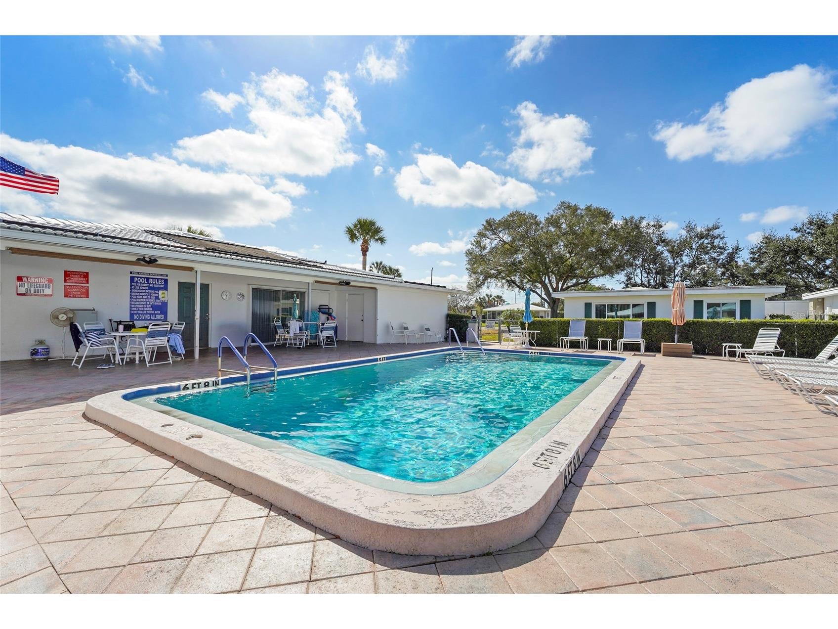 3950 Roxane Boulevard #2B Sarasota FL 34235 A4683999 image32