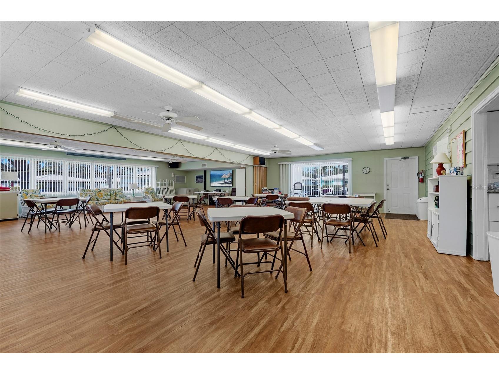 3950 Roxane Boulevard #2B Sarasota FL 34235 A4683999 image34