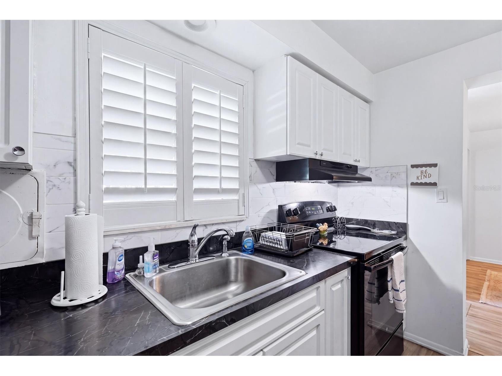 3950 Roxane Boulevard #4A Sarasota FL 34235 A4700852 image14