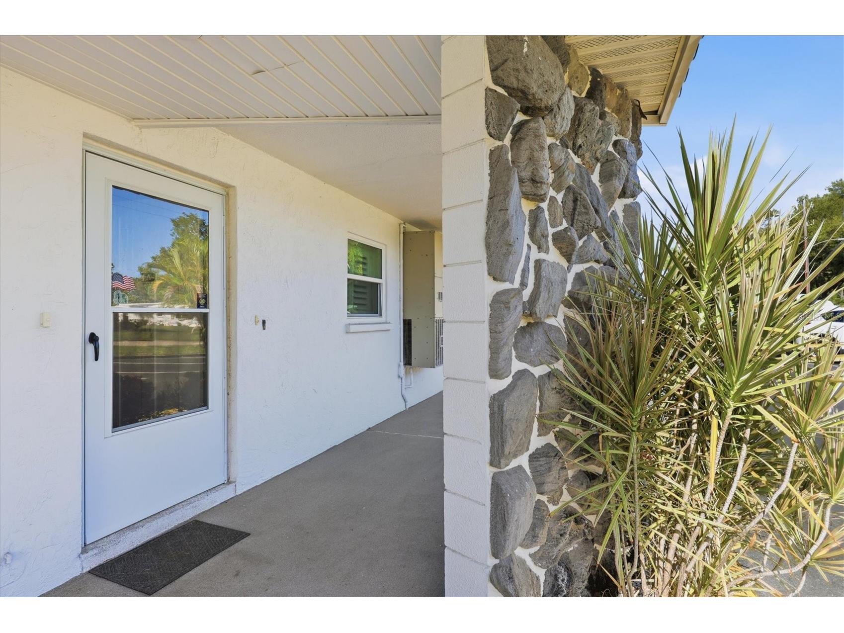3950 Roxane Boulevard #4A Sarasota FL 34235 A4700852 image3