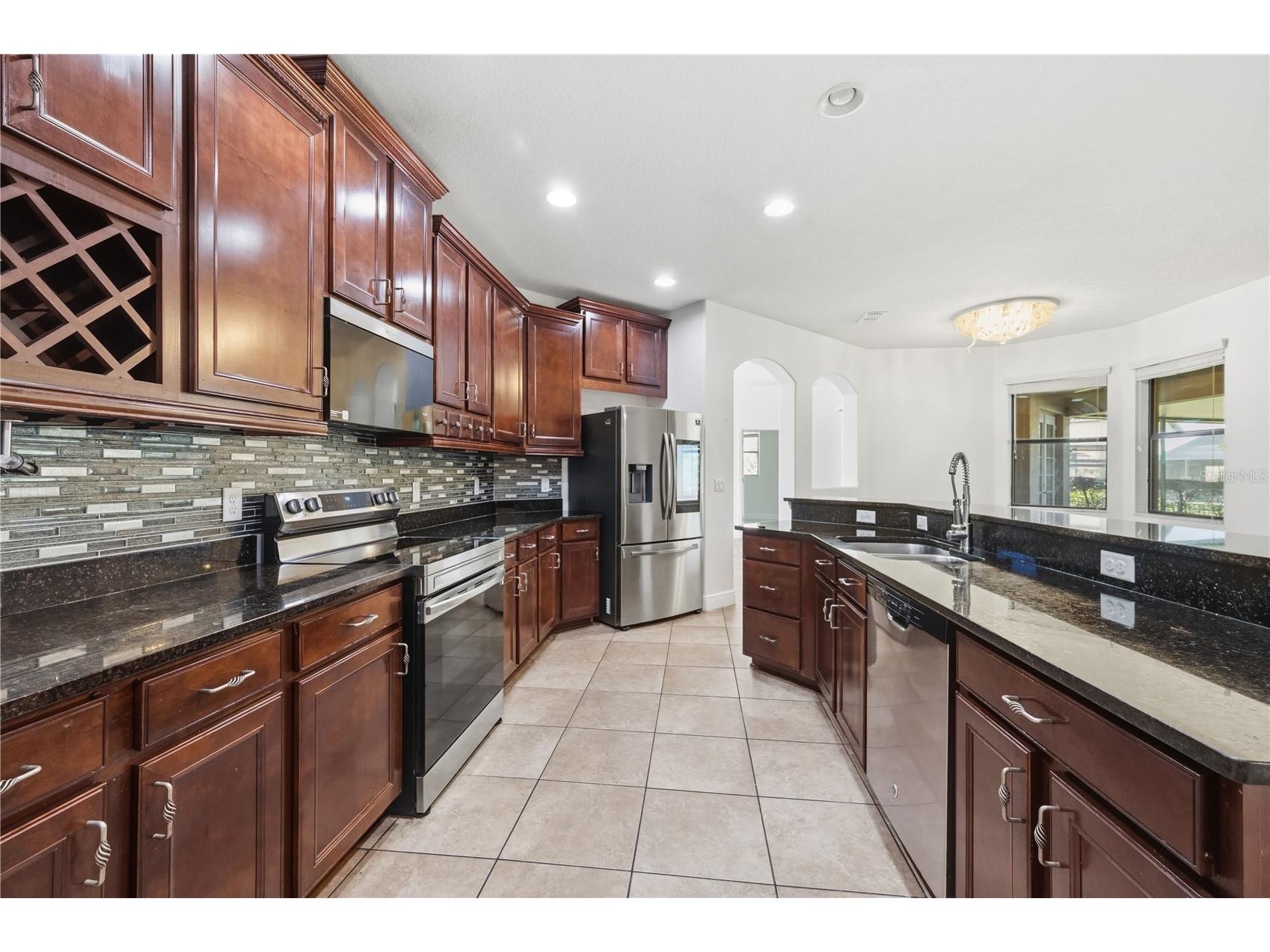 3950 Sunset Lake Drive Lakeland FL 33810 L4959628 image4