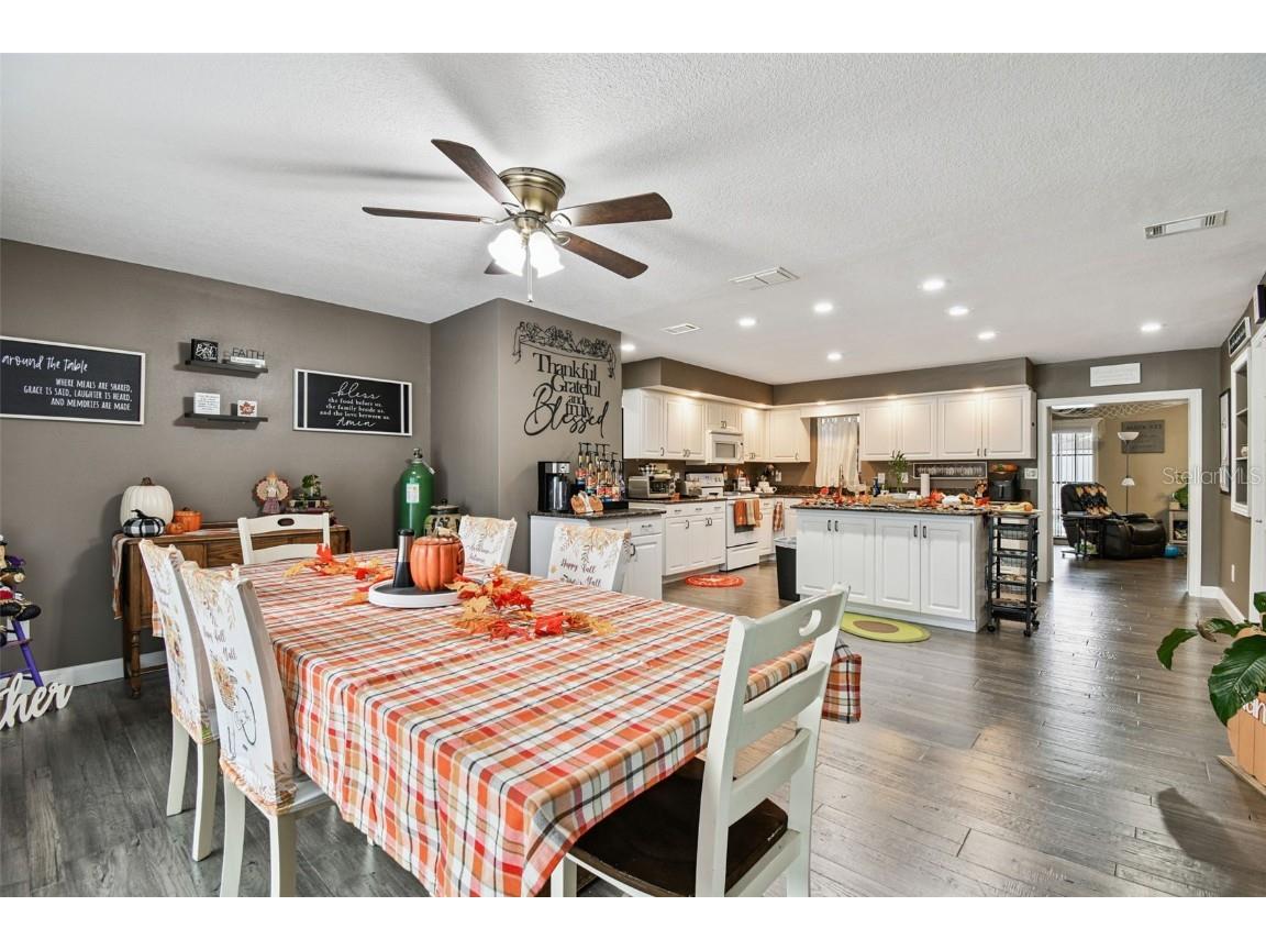 39501 Meadowood Loop Zephyrhills FL 33542 TB8436864 image15