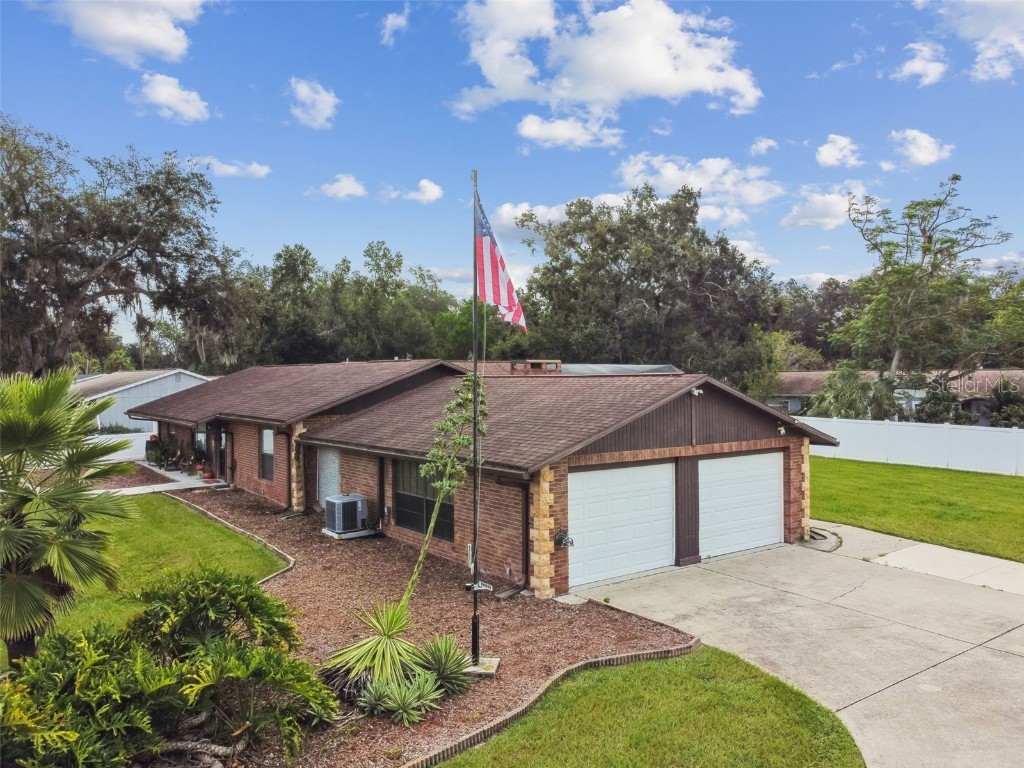 39501 Meadowood Loop Zephyrhills FL 33542 TB8436864 image82
