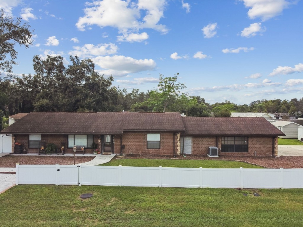 39501 Meadowood Loop Zephyrhills FL 33542 TB8436864 image83