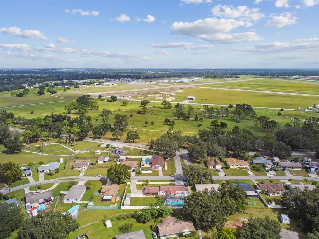 39501 Meadowood Loop Zephyrhills FL 33542 TB8436864 image96