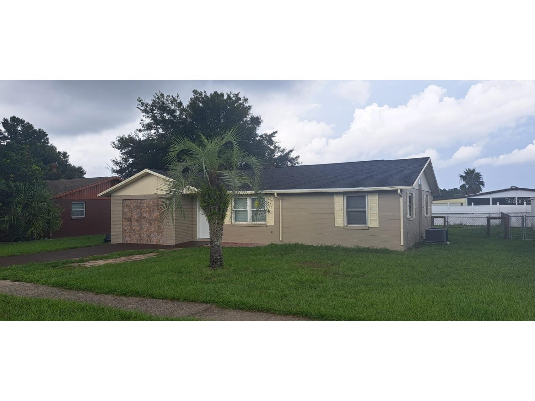 39505 9th Avenue Zephyrhills FL 33542 T3459355 image1