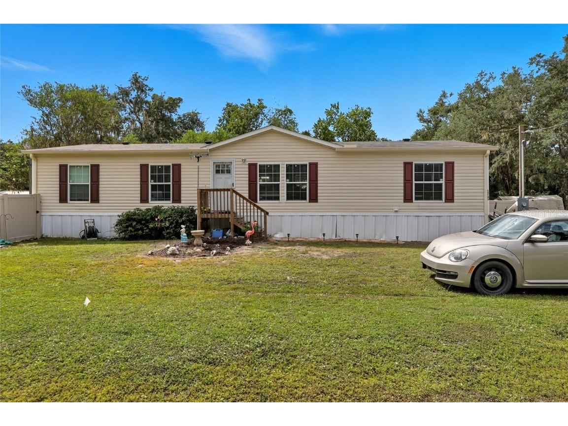 39508 Bay Avenue Zephyrhills FL 33540 TB8433521 image1