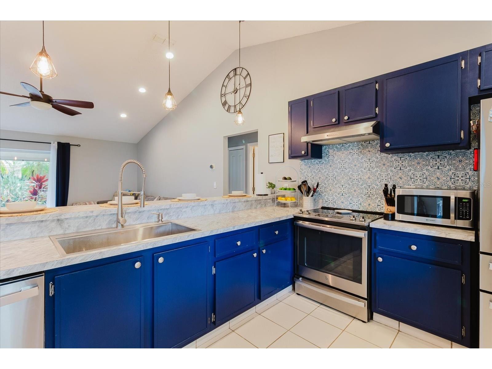3951 104th Avenue N Clearwater FL 33762 TB8514347 image16