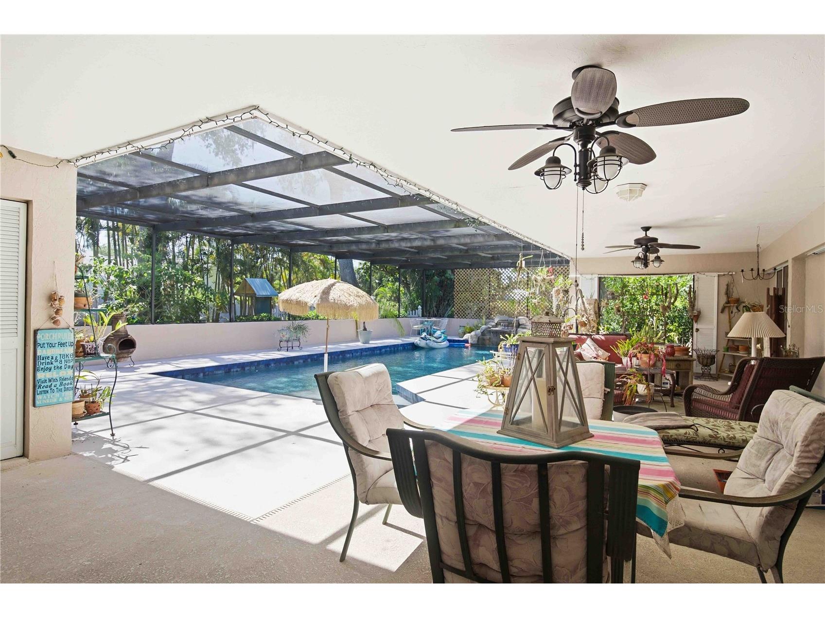 3951 Country View Drive Sarasota FL 34233 A4689321 image3
