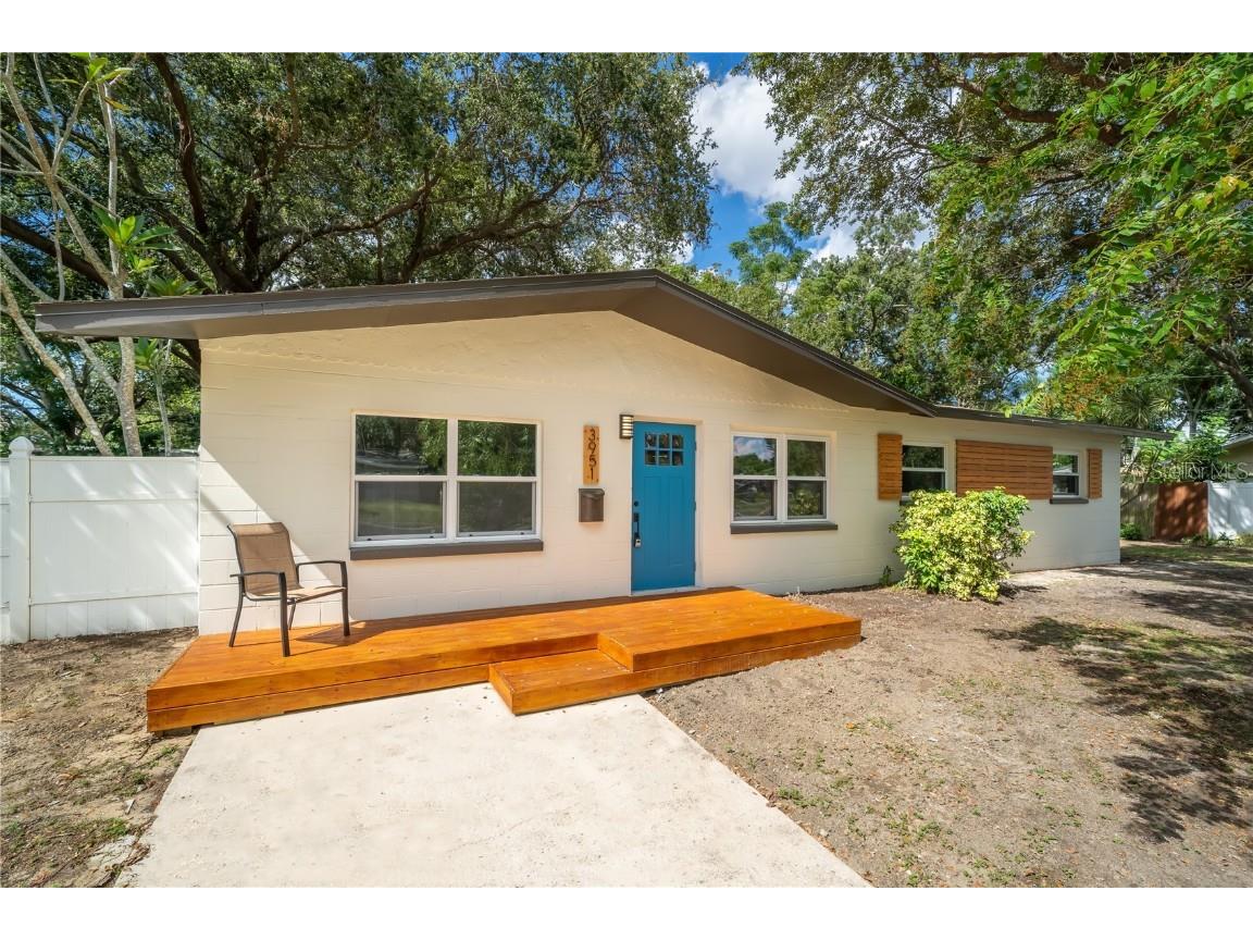 3951 Porpoise Drive SE Saint Petersburg FL 33705 U8139490 image1
