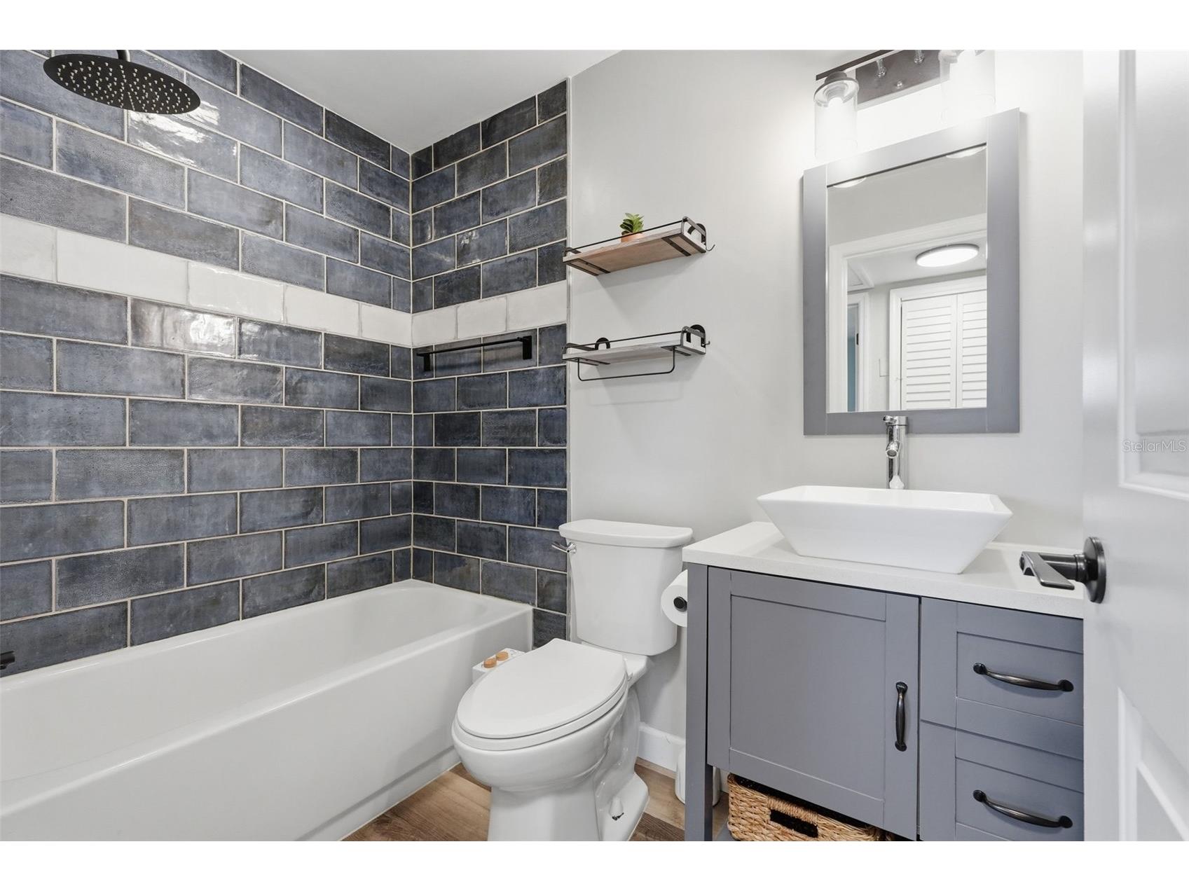 3951 Porpoise Drive SE Saint Petersburg FL 33705 TB8483359 image10
