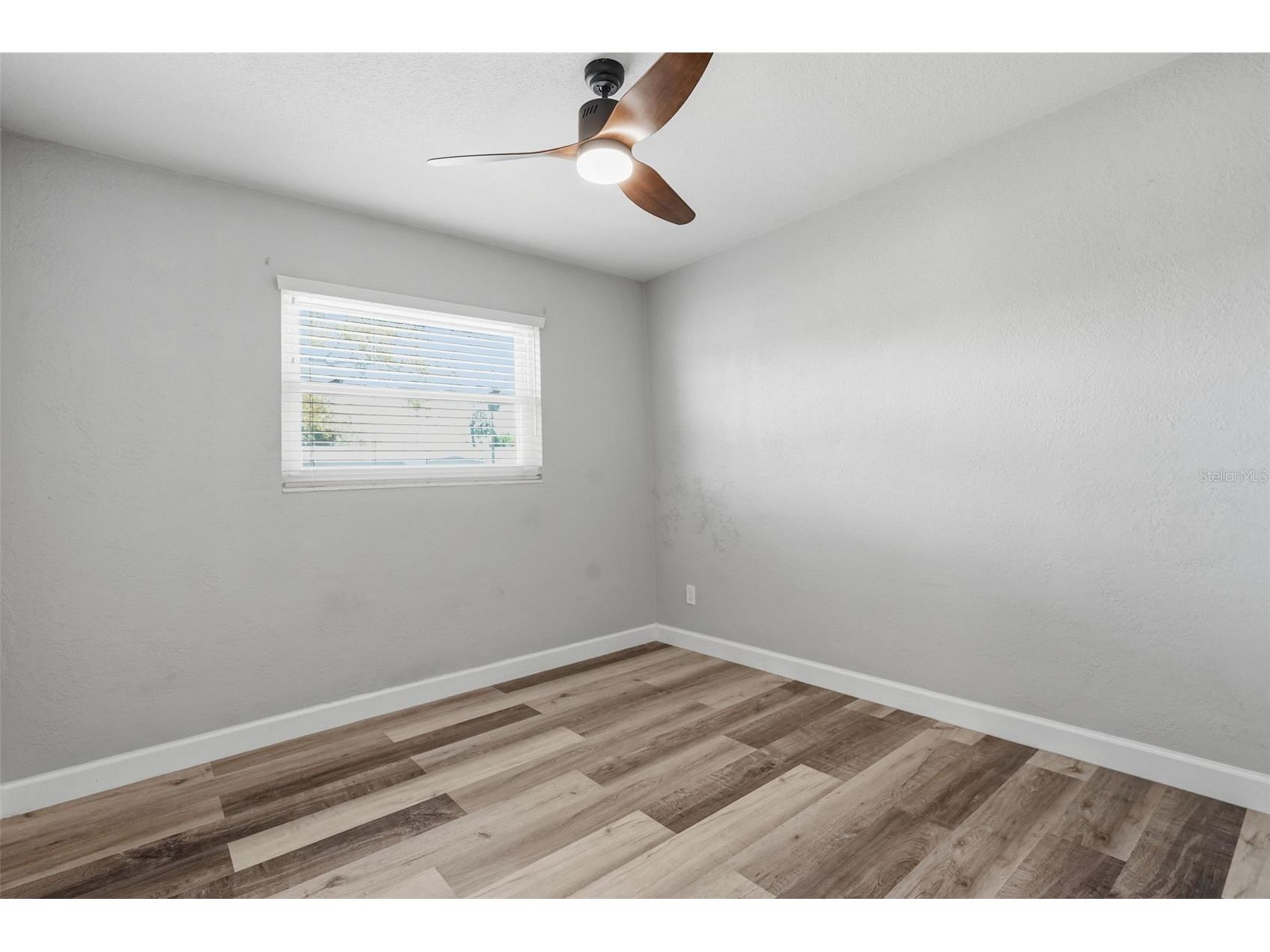 3951 Porpoise Drive SE Saint Petersburg FL 33705 TB8483359 image19