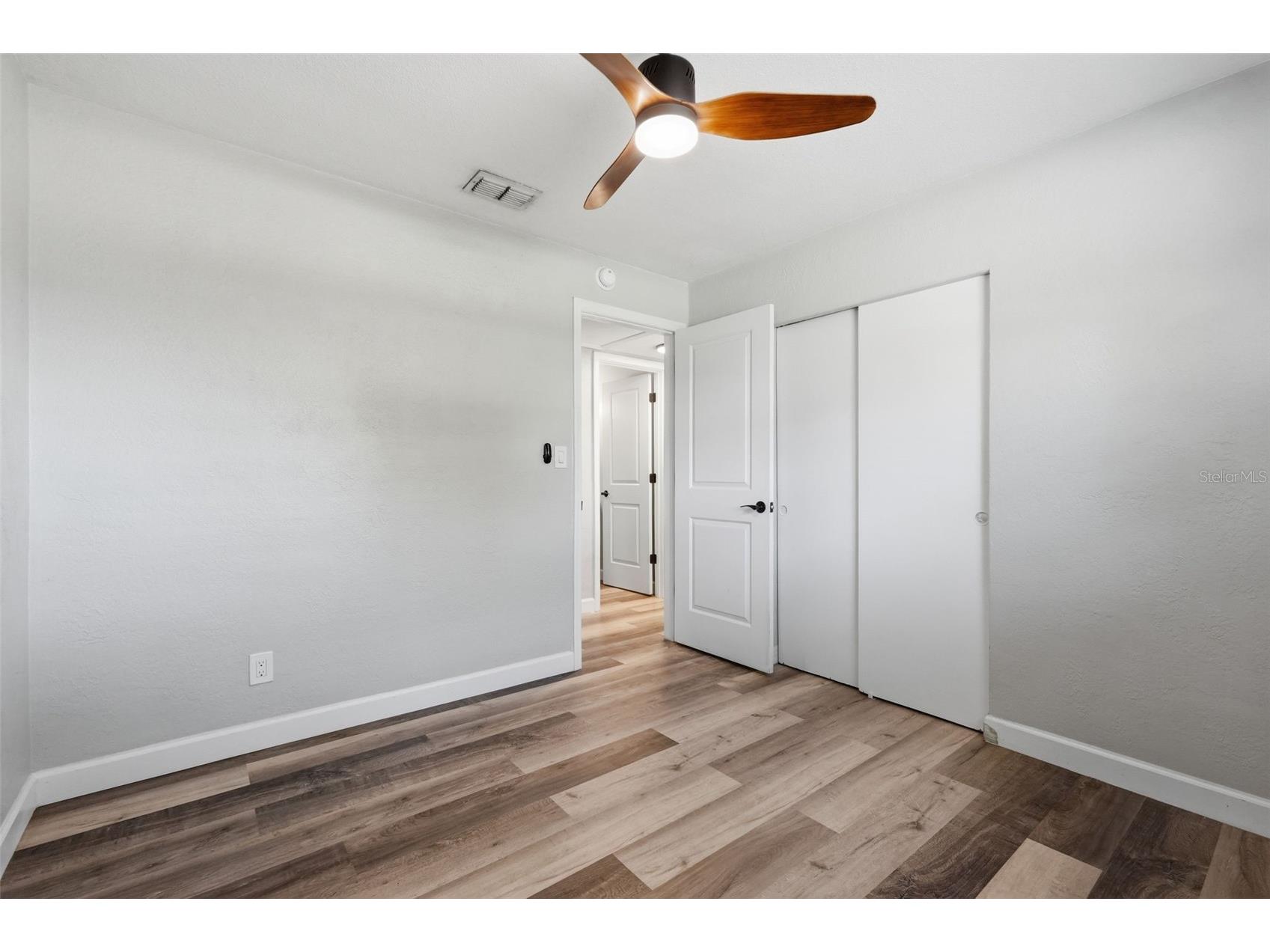 3951 Porpoise Drive SE Saint Petersburg FL 33705 TB8483359 image20