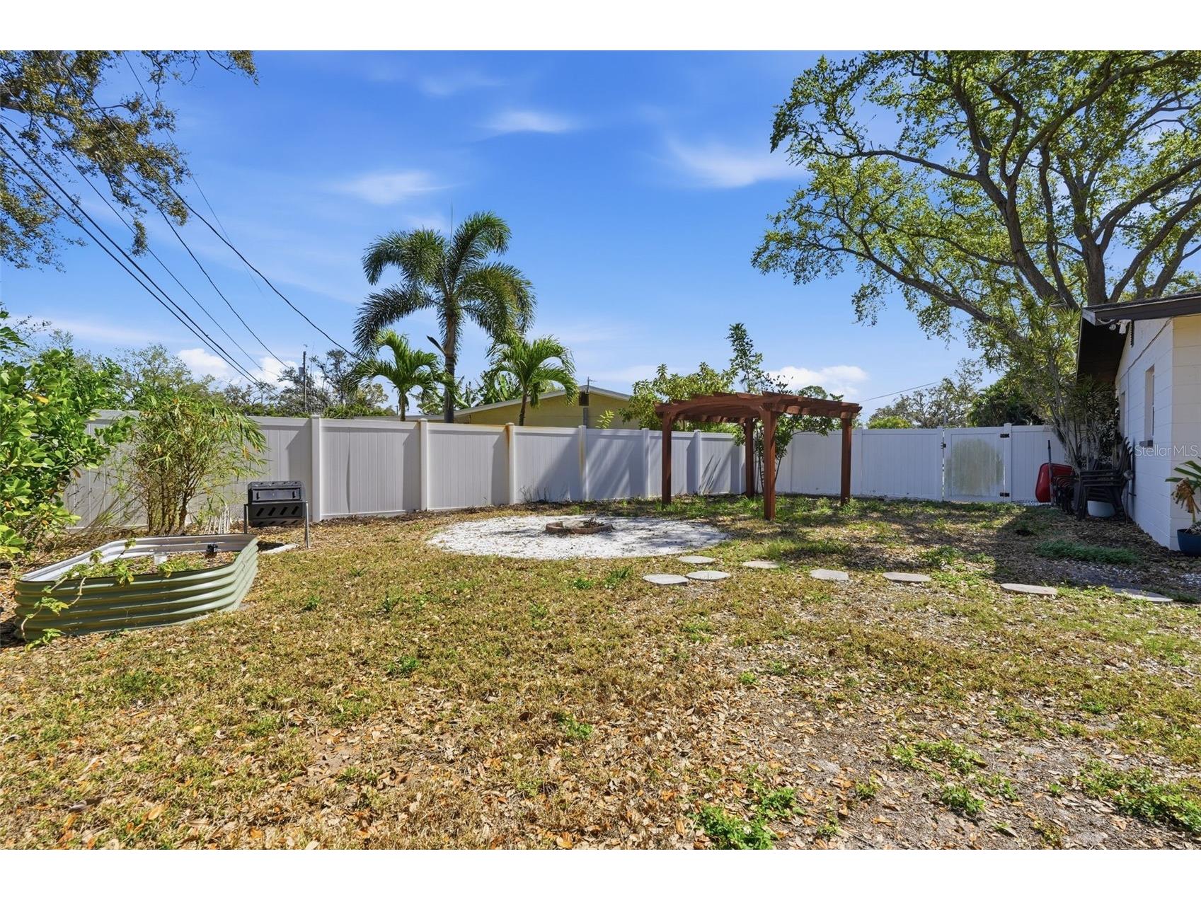 3951 Porpoise Drive SE Saint Petersburg FL 33705 TB8483359 image25