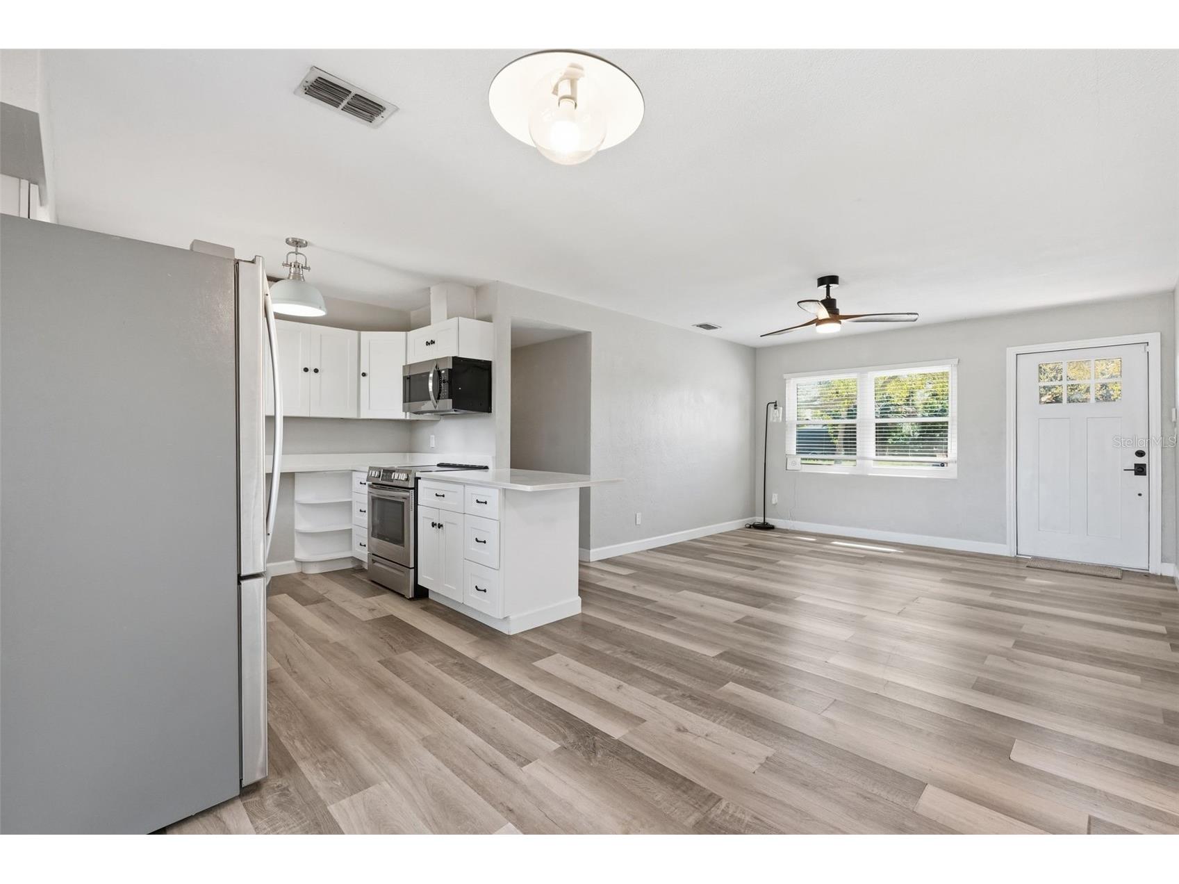 3951 Porpoise Drive SE Saint Petersburg FL 33705 TB8483359 image6