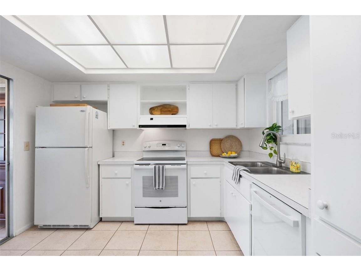 3952 Ashwood Lane #37 Sarasota FL 34232 A4663160 image11