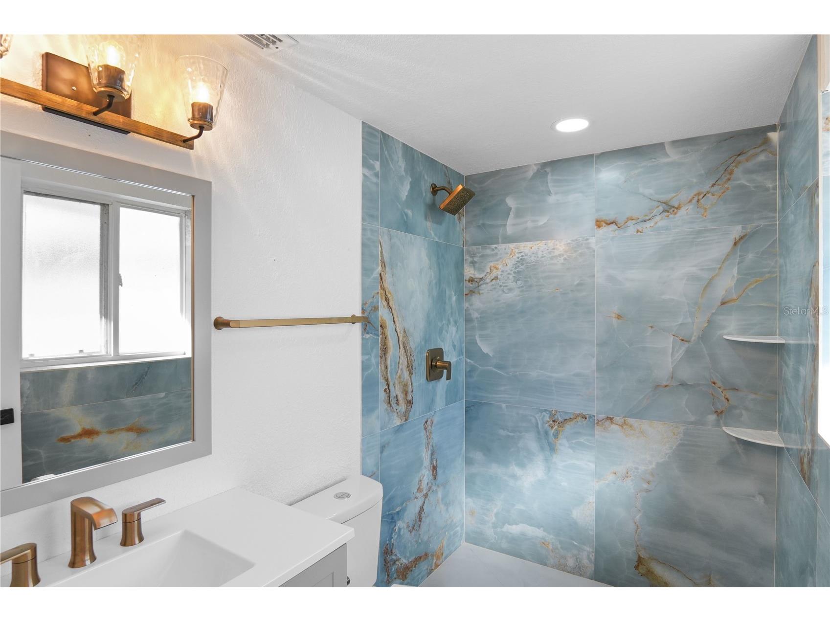 3952 Coleridge Place Sarasota FL 34241 A4684336 image14