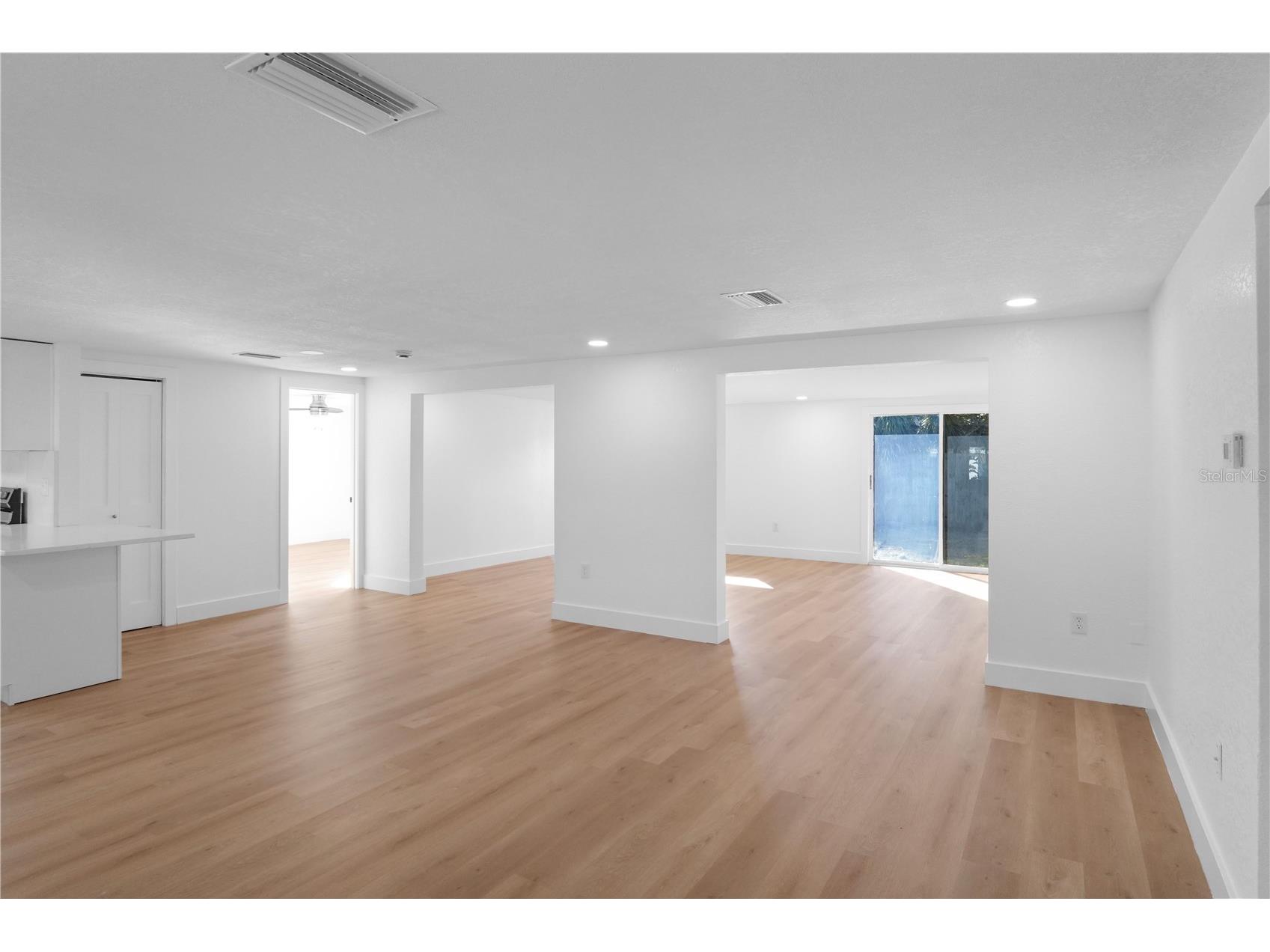 3952 Coleridge Place Sarasota FL 34241 A4684336 image8