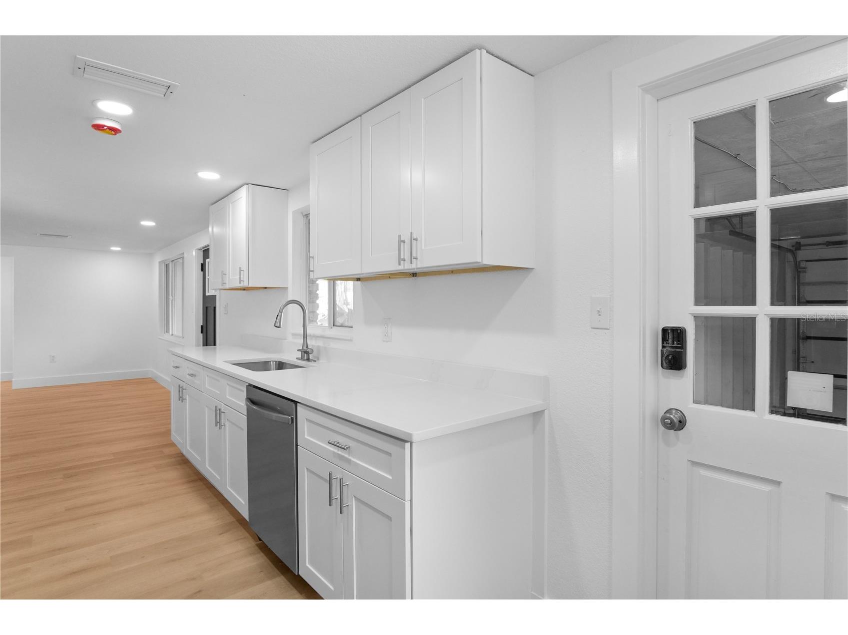 3952 Coleridge Place Sarasota FL 34241 A4684336 image9