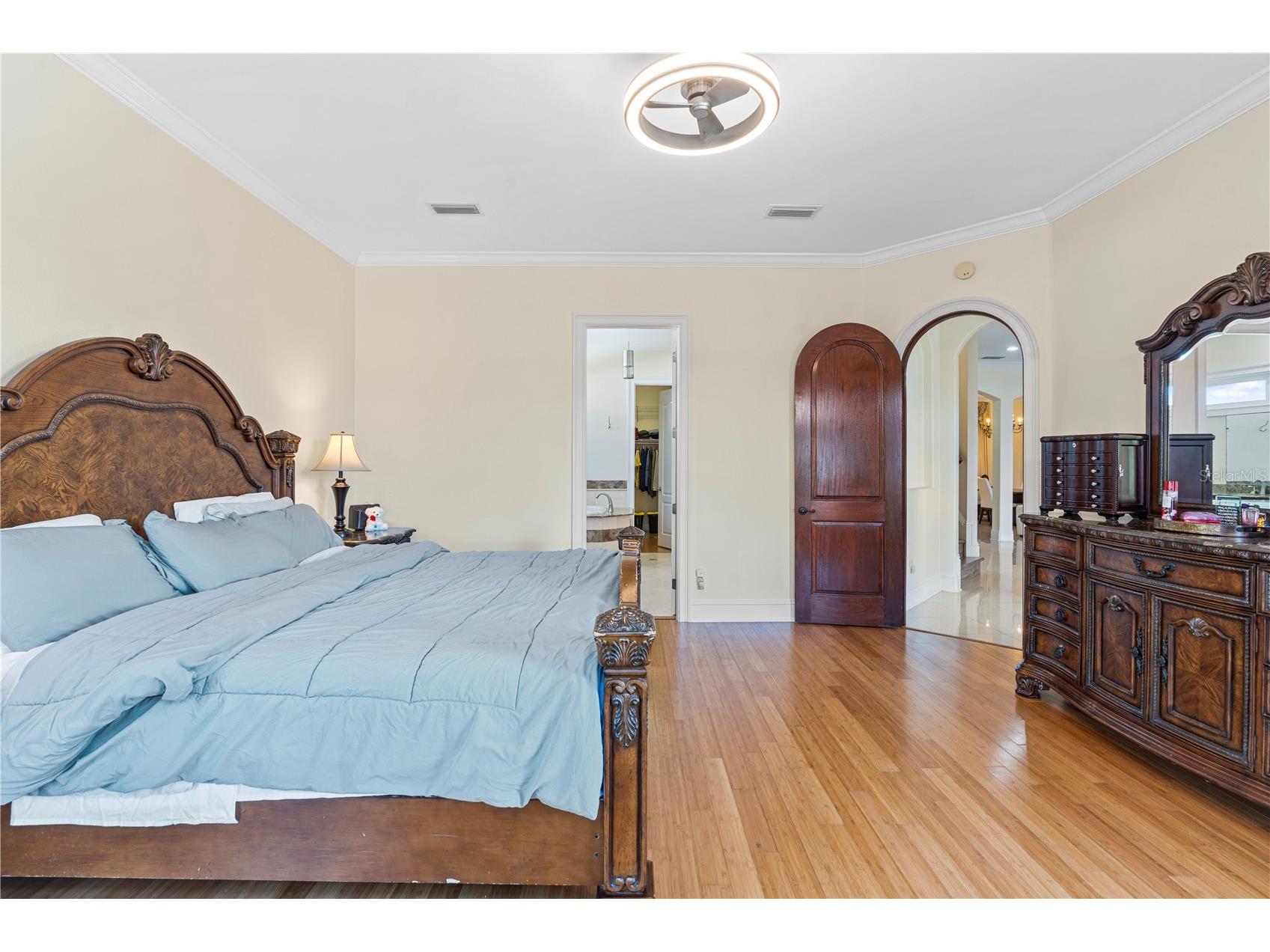 3952 Versailles Drive Tampa FL 33634 TB8467165 image15