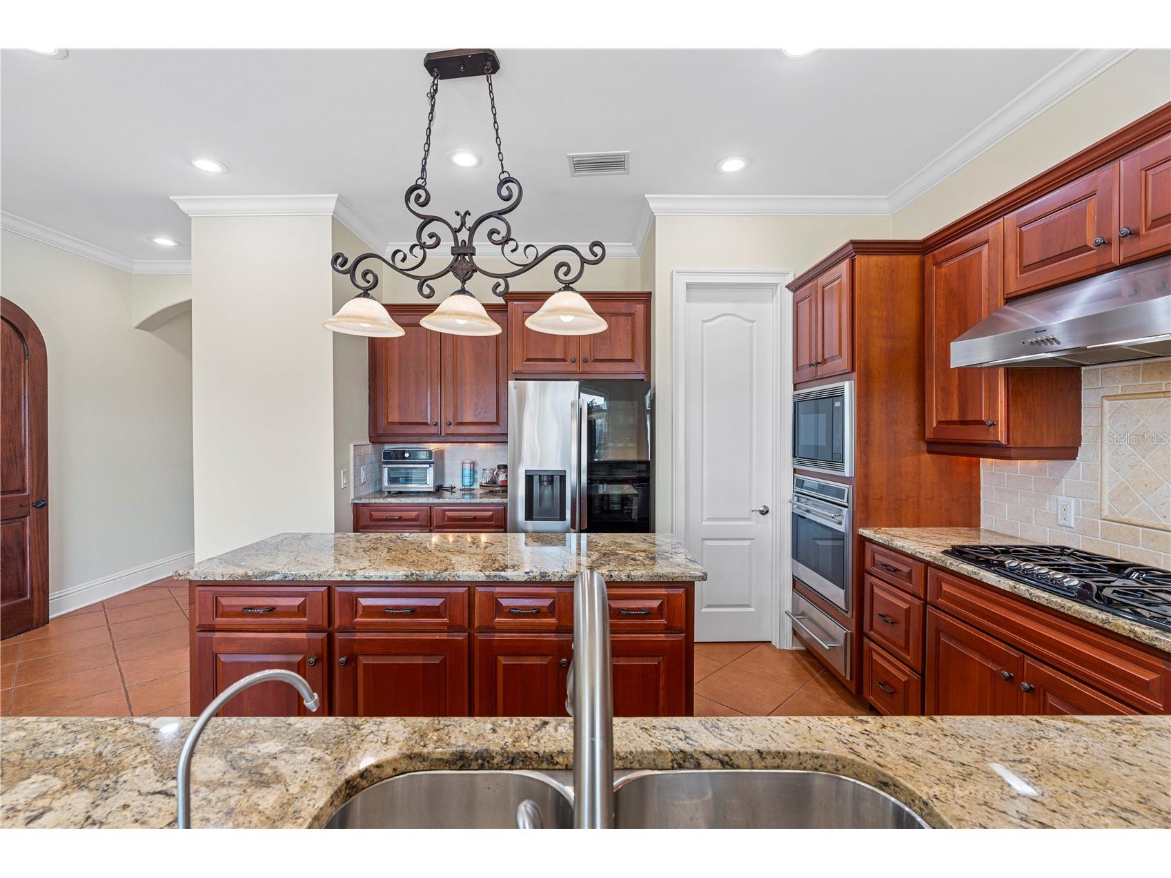 3952 Versailles Drive Tampa FL 33634 TB8467165 image26