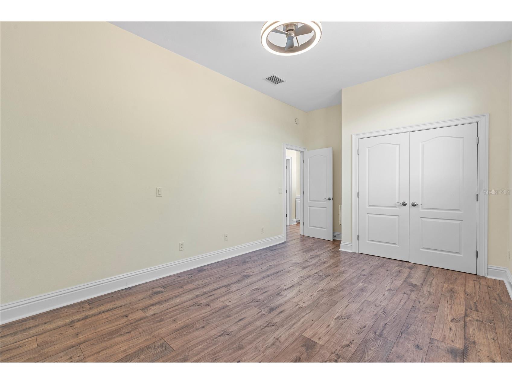 3952 Versailles Drive Tampa FL 33634 TB8467165 image38