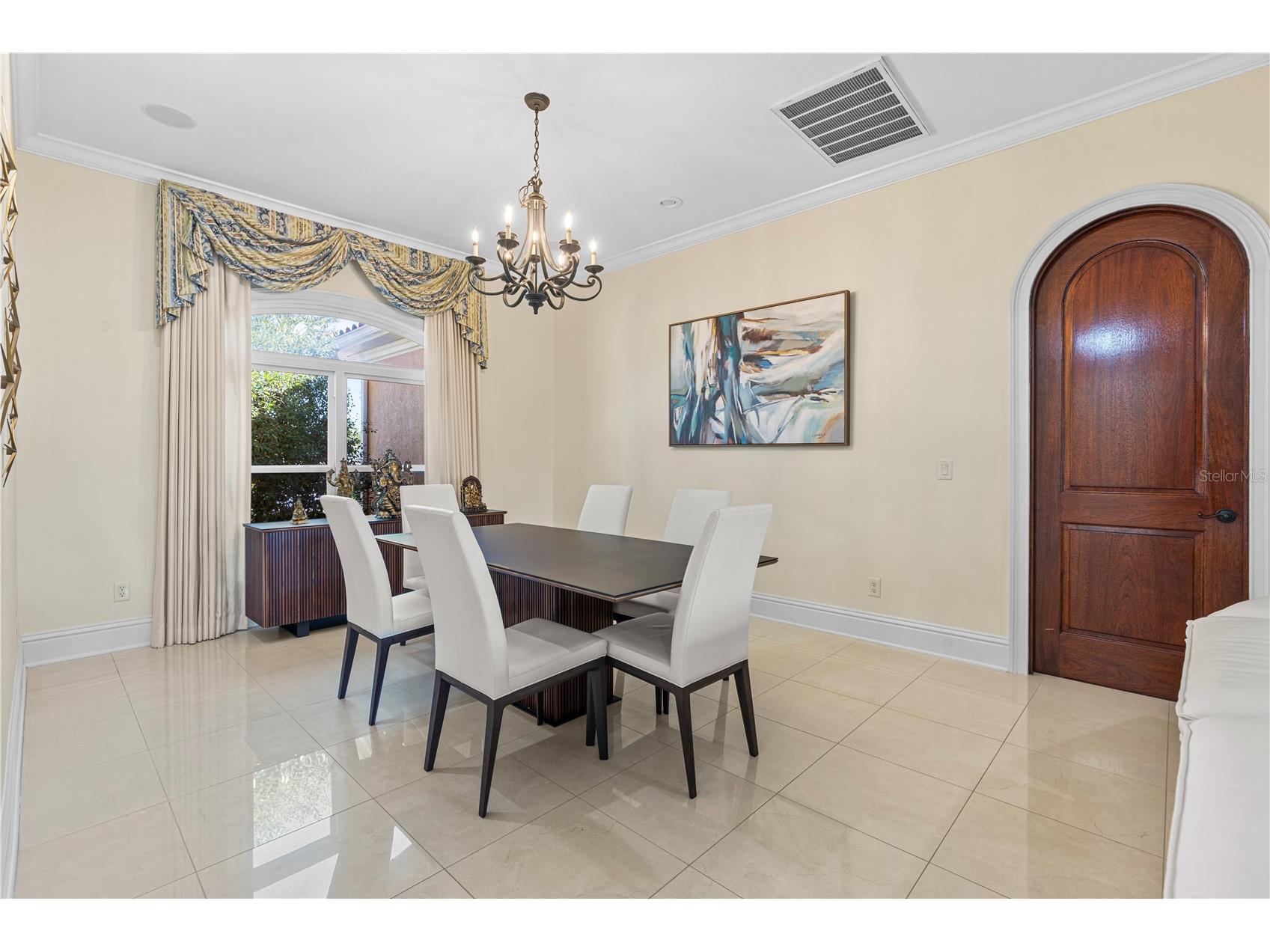 3952 Versailles Drive Tampa FL 33634 TB8467165 image6