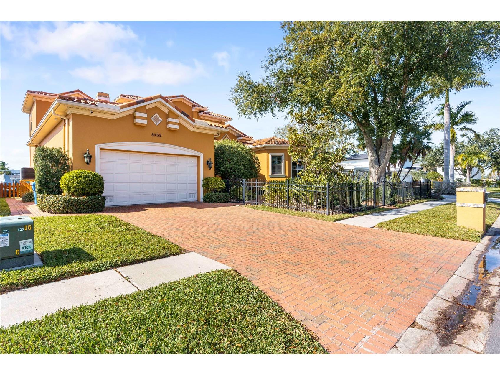 3952 Versailles Drive Tampa FL 33634 TB8467165 image75
