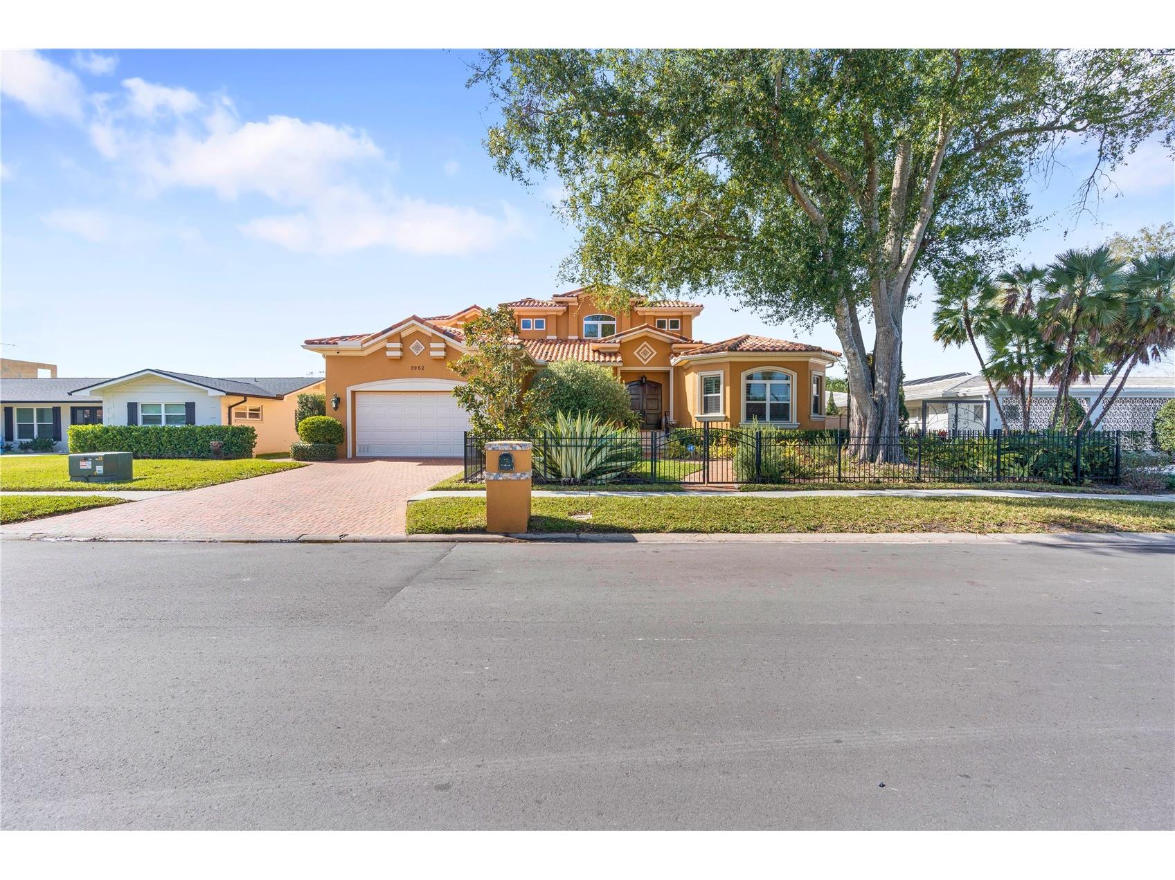 3952 Versailles Drive Tampa FL 33634 TB8467165 image76