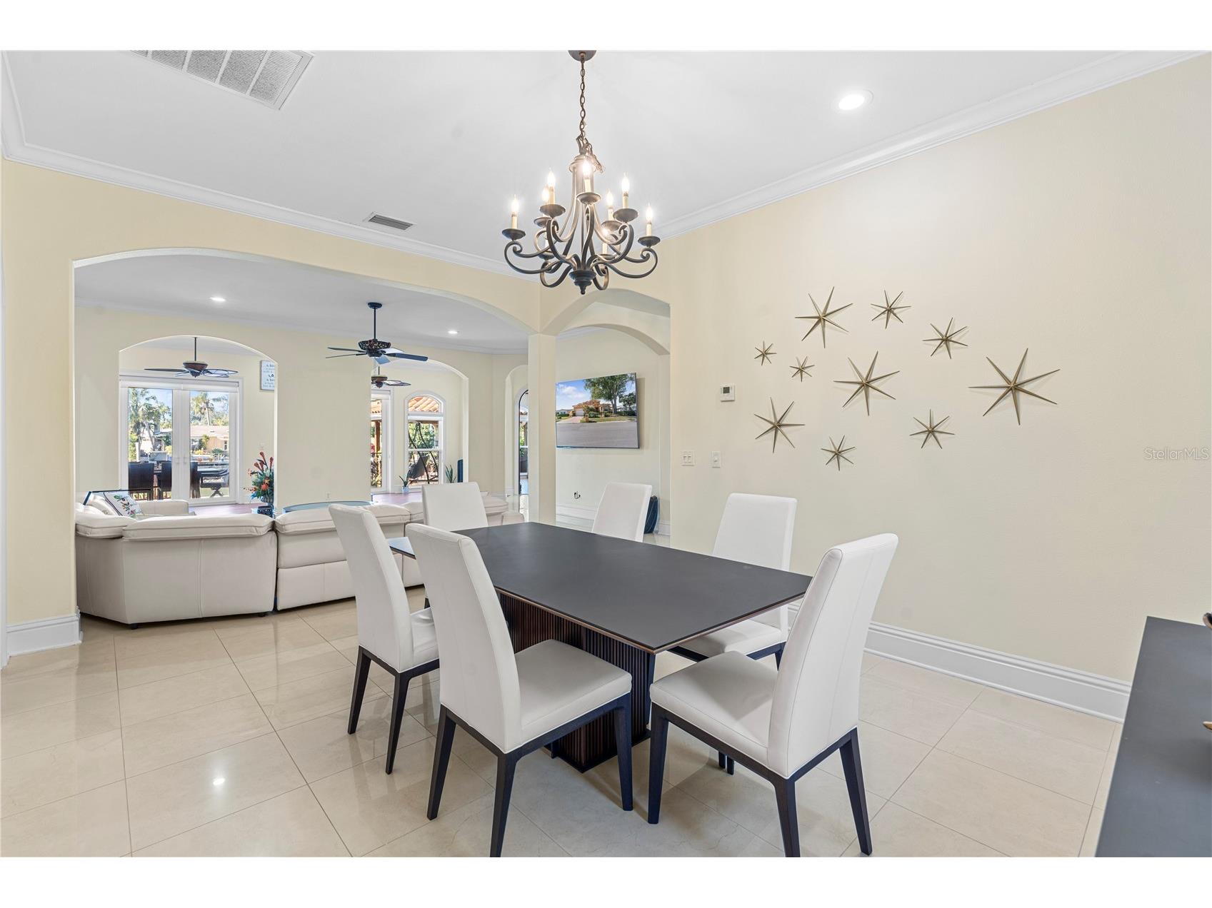 3952 Versailles Drive Tampa FL 33634 TB8467165 image8