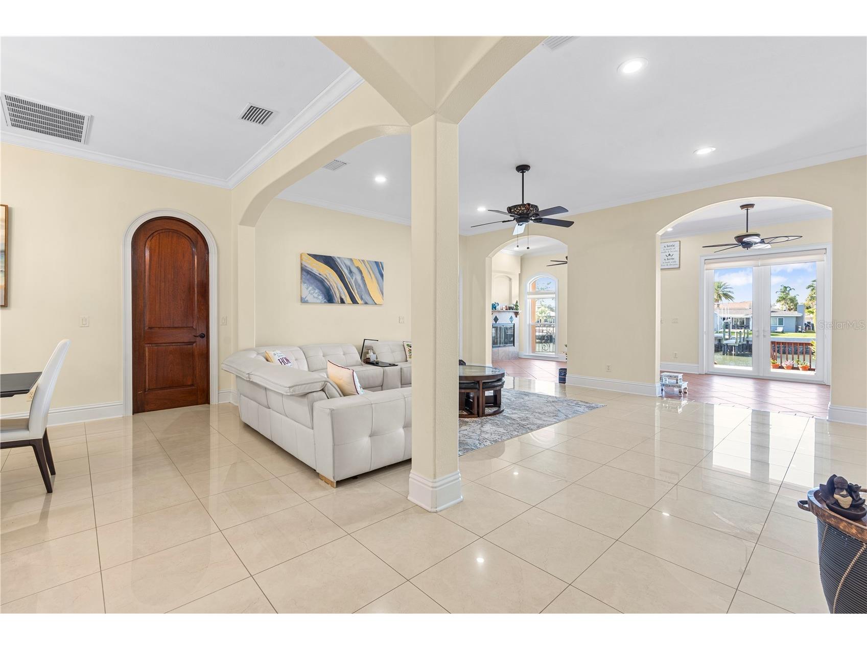3952 Versailles Drive Tampa FL 33634 TB8467165 image9