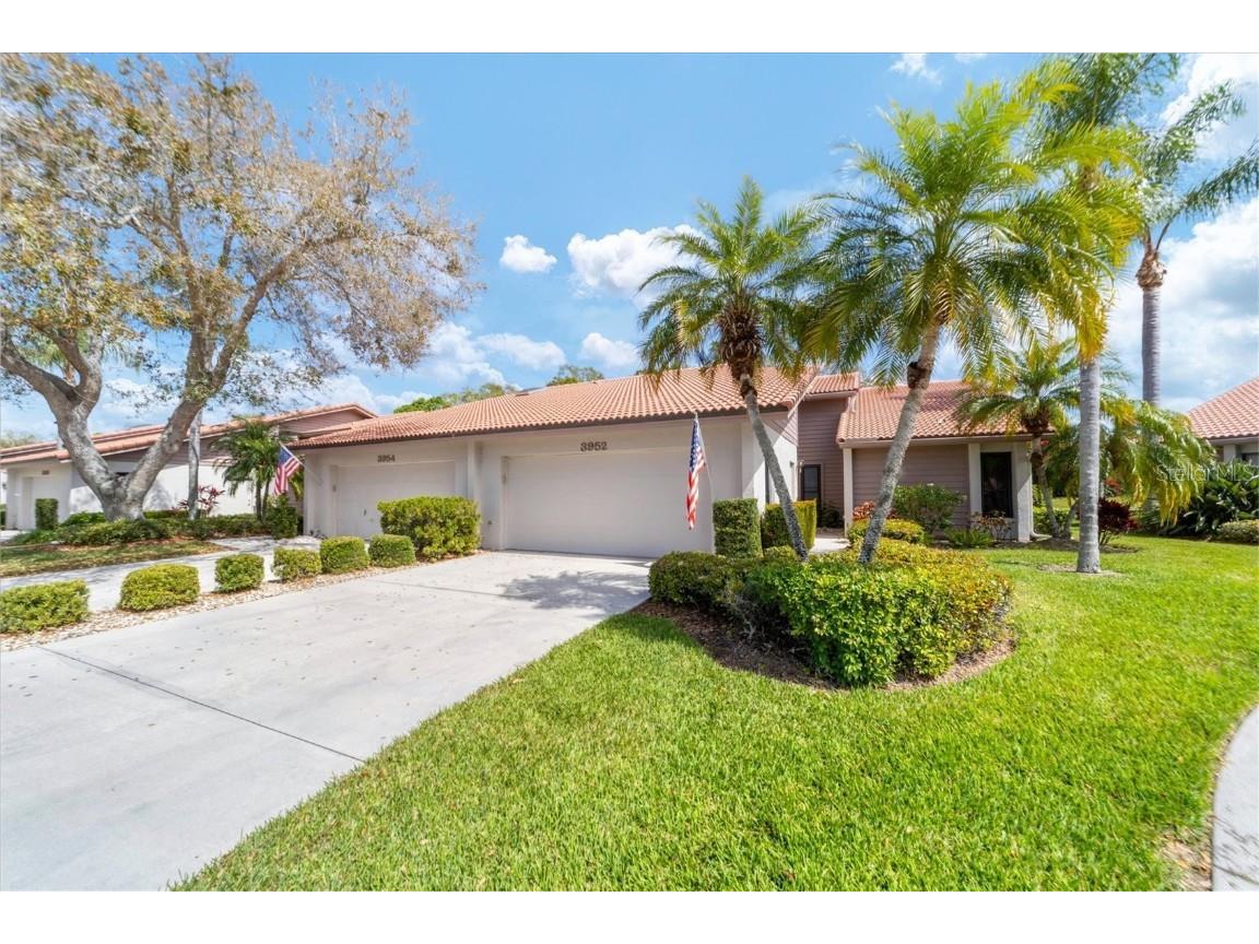 3952 Wilshire Circle E #166 Sarasota FL 34238 A4601624 image1