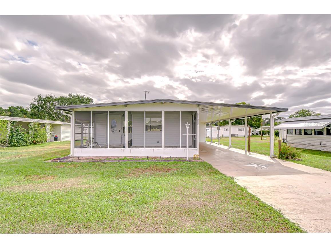 39524 Dundee Road Zephyrhills FL 33542 TB8452837 image1