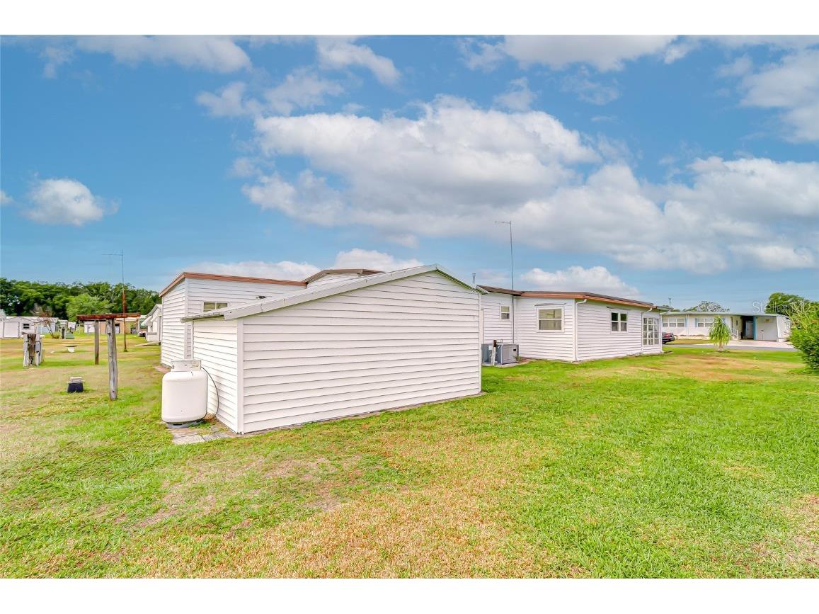 39524 Dundee Road Zephyrhills FL 33542 TB8452837 image11