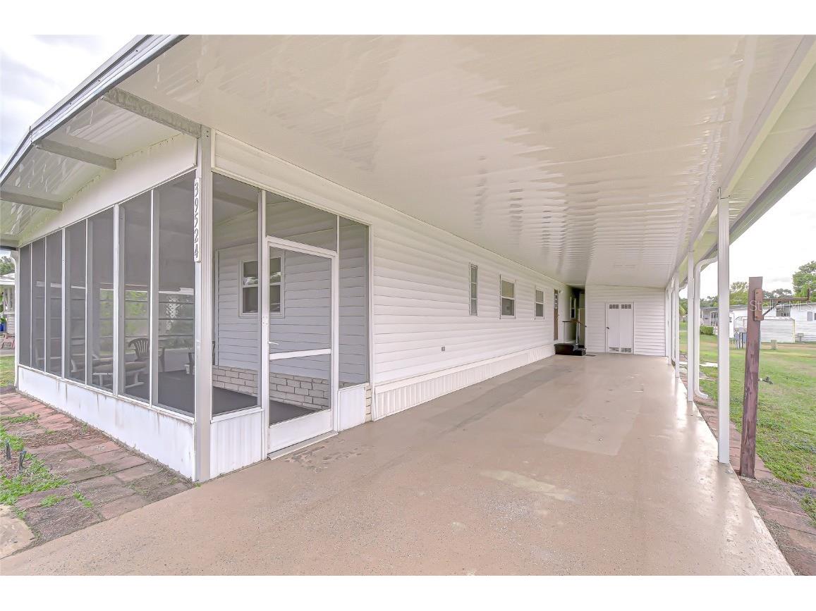 39524 Dundee Road Zephyrhills FL 33542 TB8452837 image3