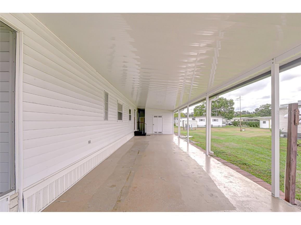 39524 Dundee Road Zephyrhills FL 33542 TB8452837 image4