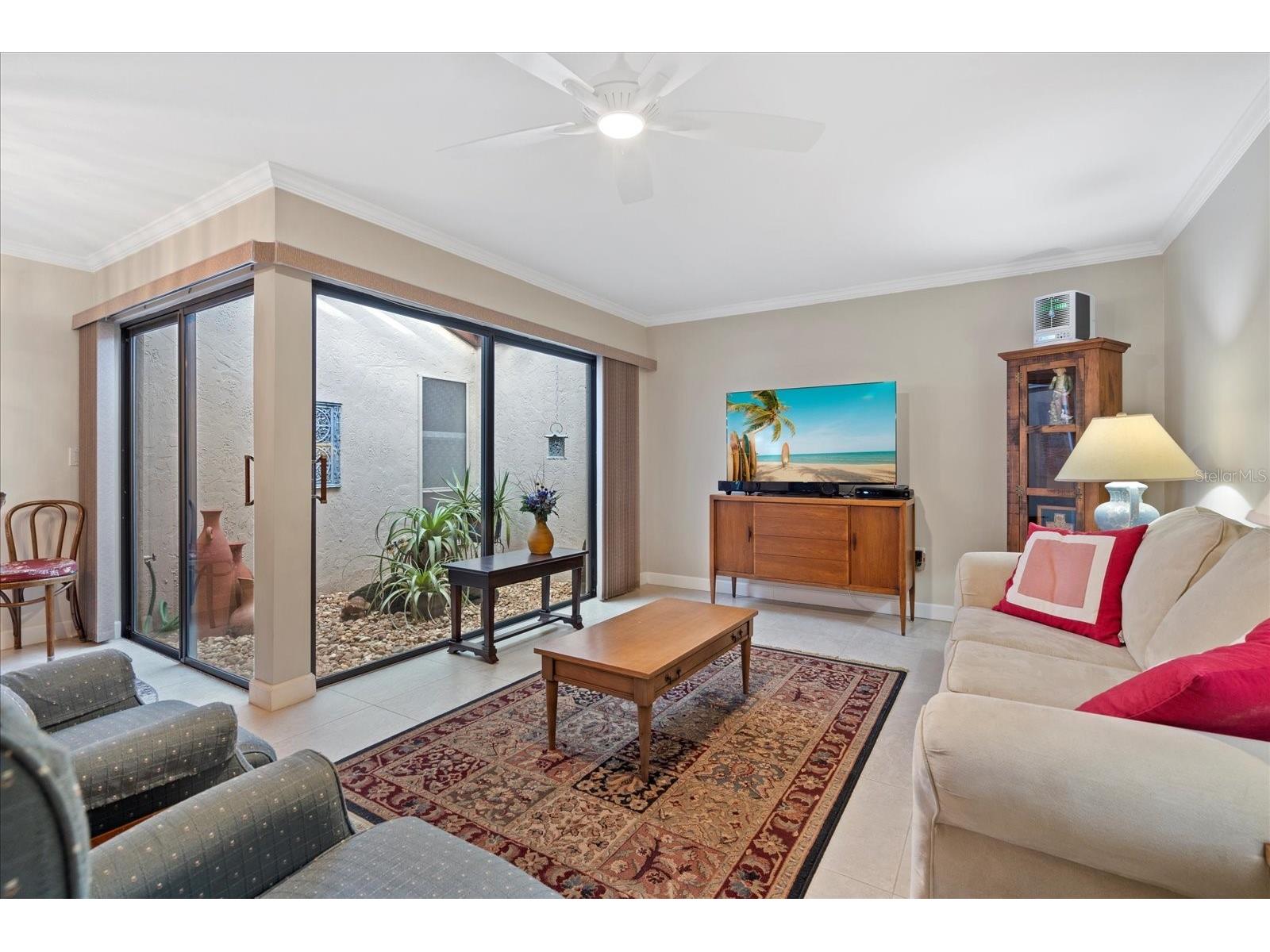 3953 Glen Oaks Manor Drive Sarasota FL 34232 A4665903 image11