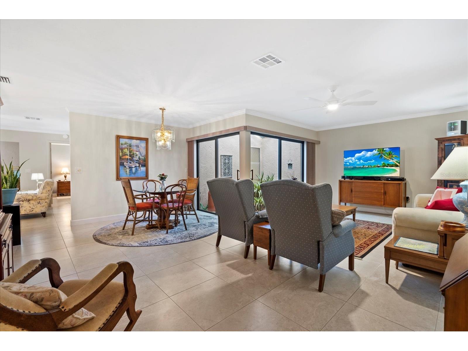 3953 Glen Oaks Manor Drive Sarasota FL 34232 A4665903 image14