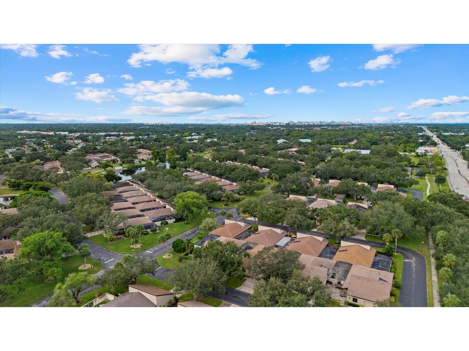 3953 Glen Oaks Manor Drive Sarasota FL 34232 A4665903 image27